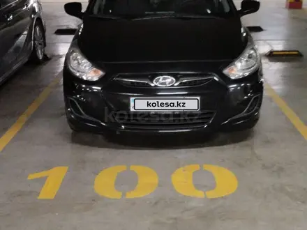 Hyundai Accent 2014 года за 5 500 000 тг. в Астана – фото 2