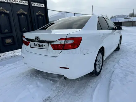 Toyota Camry 2013 года за 7 500 000 тг. в Актобе – фото 6