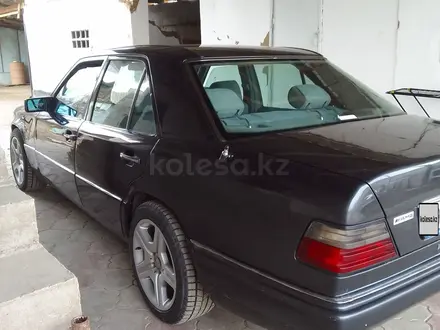 Mercedes-Benz E 280 1994 года за 3 100 000 тг. в Мерке – фото 6