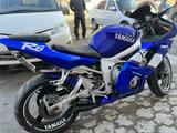 Yamaha  YZF-R6 2002 годаүшін1 490 000 тг. в Семей – фото 3