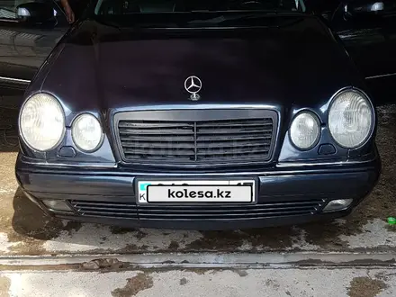 Mercedes-Benz E 320 1998 года за 3 999 999 тг. в Шымкент – фото 13