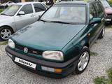 Volkswagen Golf 1995 года за 2 400 000 тг. в Шымкент