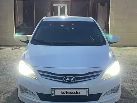 Hyundai Solaris 2015 года за 4 700 000 тг. в Алматы – фото 2