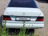 Mercedes-Benz E 230 1992 года за 1 640 000 тг. в Караганда – фото 5