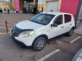 Renault Sandero 2014 годаүшін2 000 000 тг. в Астана