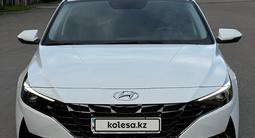 Hyundai Elantra 2023 года за 10 650 000 тг. в Алматы – фото 4