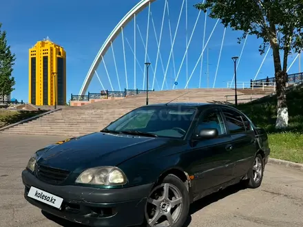 Toyota Avensis 1997 года за 1 800 000 тг. в Астана – фото 2