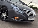 Hyundai Sonata 2012 годаүшін5 500 000 тг. в Туркестан – фото 2