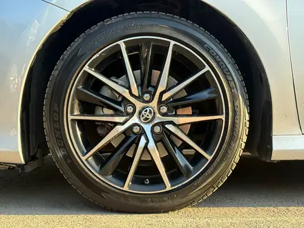 Toyota Camry Prestige 2023 года за 13 550 000 тг. в Астана – фото 16