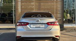 Toyota Camry Prestige 2023 годаүшін13 550 000 тг. в Астана – фото 4