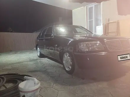 Mercedes-Benz S 320 1997 года за 3 800 000 тг. в Тараз – фото 4