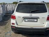 Toyota Highlander 2011 годаүшін12 000 000 тг. в Семей – фото 4