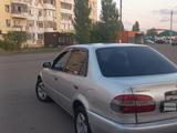 Toyota Corolla 2000 года за 700 000 тг. в Астана – фото 2