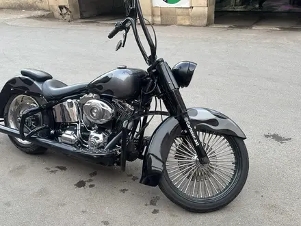 Harley-Davidson  Softail Custom 2008 года за 6 500 000 тг. в Астана – фото 2