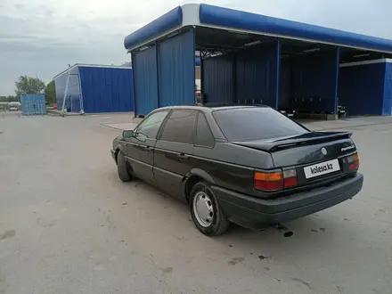 Volkswagen Passat 1990 года за 1 350 000 тг. в Алматы – фото 10