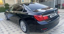 BMW 750 2011 года за 12 500 000 тг. в Алматы – фото 3