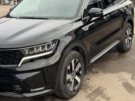 Kia Sorento 2023 года за 16 300 000 тг. в Петропавловск