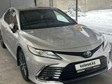 Toyota Camry 2021 годаүшін17 700 000 тг. в Семей