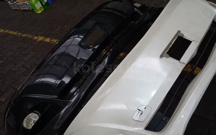 Передний бампер на Toyota Alphard 2007 за 105 000 тг. в Алматы