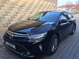 Toyota Camry 2017 года за 17 850 000 тг. в Алматы – фото 2