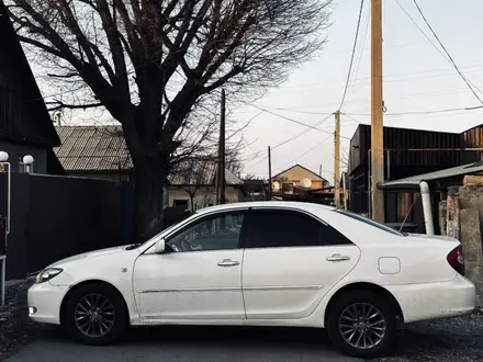 Toyota Camry 2004 года за 4 000 000 тг. в Талдыкорган – фото 2