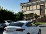 Hyundai Accent 2020 года за 7 100 000 тг. в Шымкент – фото 3