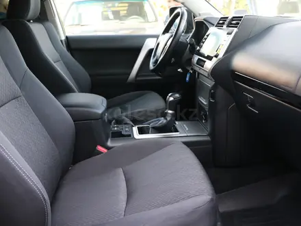 Toyota Land Cruiser Prado 2022 года за 21 490 000 тг. в Астана – фото 12