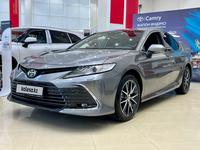 Toyota Camry Luxe 2023 года за 21 500 000 тг. в Караганда