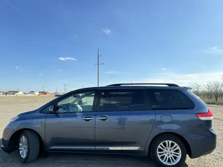 Toyota Sienna 2013 года за 9 000 000 тг. в Атырау – фото 6
