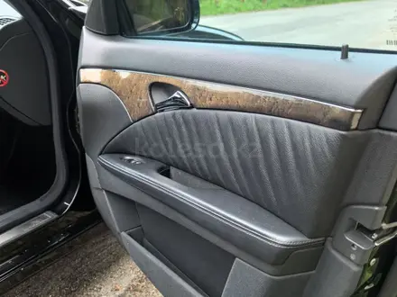 Mercedes-Benz E 320 2004 года за 6 300 000 тг. в Алматы – фото 19