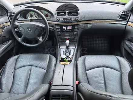 Mercedes-Benz E 320 2004 года за 6 300 000 тг. в Алматы – фото 27