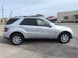 Mercedes-Benz ML 350 2006 годаfor6 500 000 тг. в Караганда – фото 4