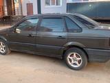 Volkswagen Passat 1992 годаүшін1 250 000 тг. в Уральск – фото 4