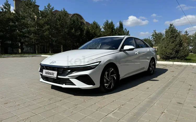 Hyundai Elantra 2023 годаfor9 300 000 тг. в Костанай