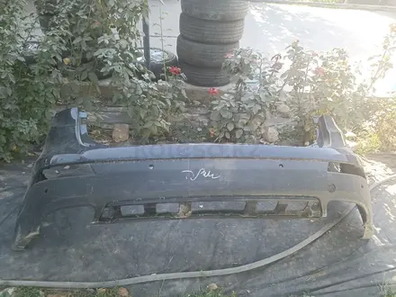 Hyundai santa fe задний бампер за 120 000 тг. в Алматы