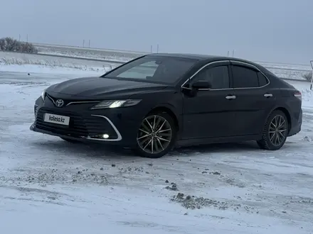 Toyota Camry 2023 года за 15 500 000 тг. в Павлодар – фото 9