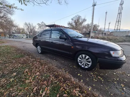 Toyota Carina E 1993 года за 1 990 000 тг. в Алматы – фото 2