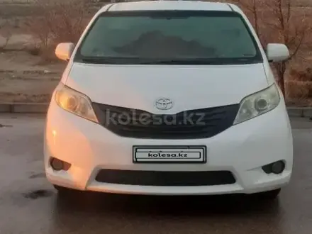 Toyota Sienna 2011 года за 8 500 000 тг. в Актау – фото 2