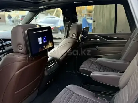 Cadillac Escalade 2024 года за 68 000 000 тг. в Астана – фото 6