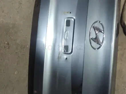 Крышка багажника в оригинале бу за 150 000 тг. в Алматы
