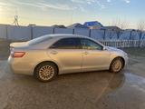 Toyota Camry 2006 года за 4 500 000 тг. в Атырау – фото 4