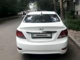 Hyundai Accent 2014 года за 3 900 000 тг. в Семей – фото 2