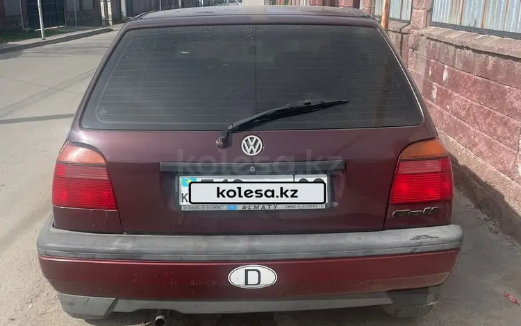 Volkswagen Golf 1994 года за 800 000 тг. в Алматы