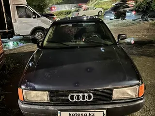 Audi 80