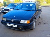 Volkswagen Passat 1990 годаүшін1 400 000 тг. в Караганда