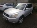 Toyota RAV4 2007 годаfor7 100 000 тг. в Усть-Каменогорск