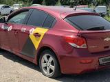 Chevrolet Cruze 2013 года за 2 600 000 тг. в Алматы – фото 4