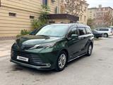 Toyota Sienna 2021 года за 21 000 000 тг. в Жезказган