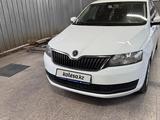 Skoda Rapid 2018 года за 4 800 000 тг. в Алматы – фото 2