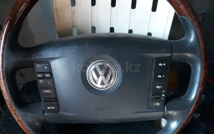 Аэрбак руля Volkswagen Touareg за 30 000 тг. в Алматы
